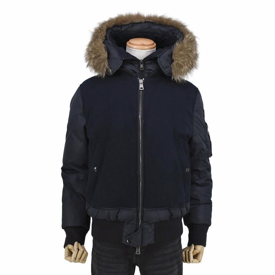 MONCLER（モンクレール） ダウンジャケット コヨーテファー マスケード 