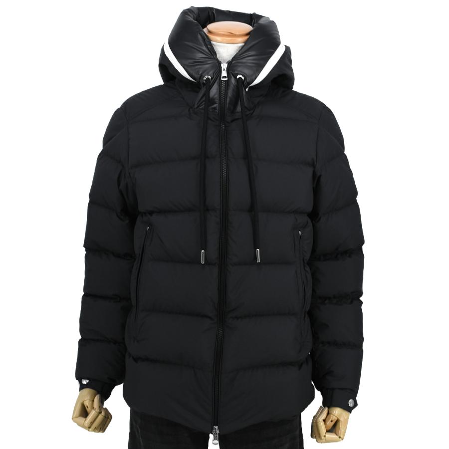 格安！正規紙タグ有 MONCLER デカワッペン モンクレール ダウンジャケット 格安！正規紙タグ有 MONCLER デカワッペン モンクレール ダウンジャケット