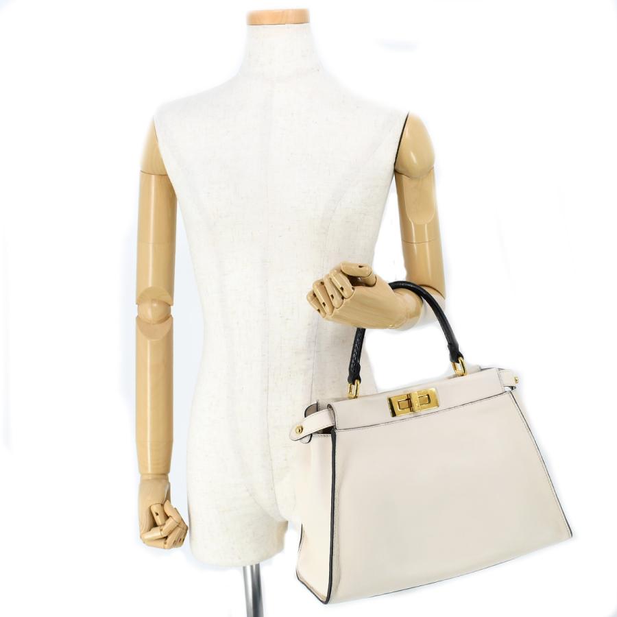 フェンディ FENDI モンスター ピーカブー レギュラー 8BN290 ハンドバッグ 2way ショルダー パイソン レザー ホワイト ブラック ゴールド金具 | FENDI | 09
