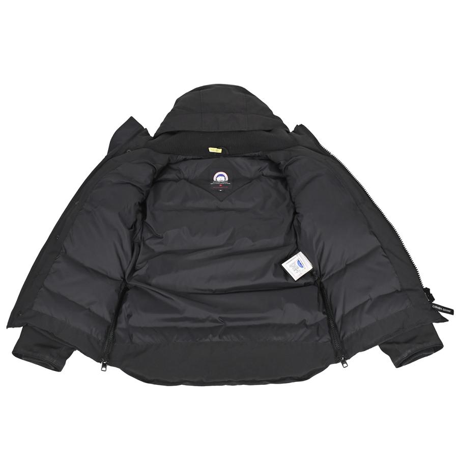 CANADA GOOSE（カナダグース） ダウンジャケット メイトランド