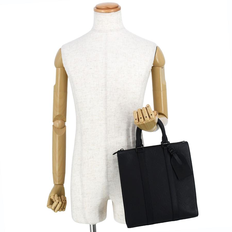 ルイヴィトン　トートバッグ　カバヴォワヤージュ　トリヨンレザー　ブラック　肩掛け ルイヴィトン/トートバッグ/カバヴォワヤージュNV/ノワール