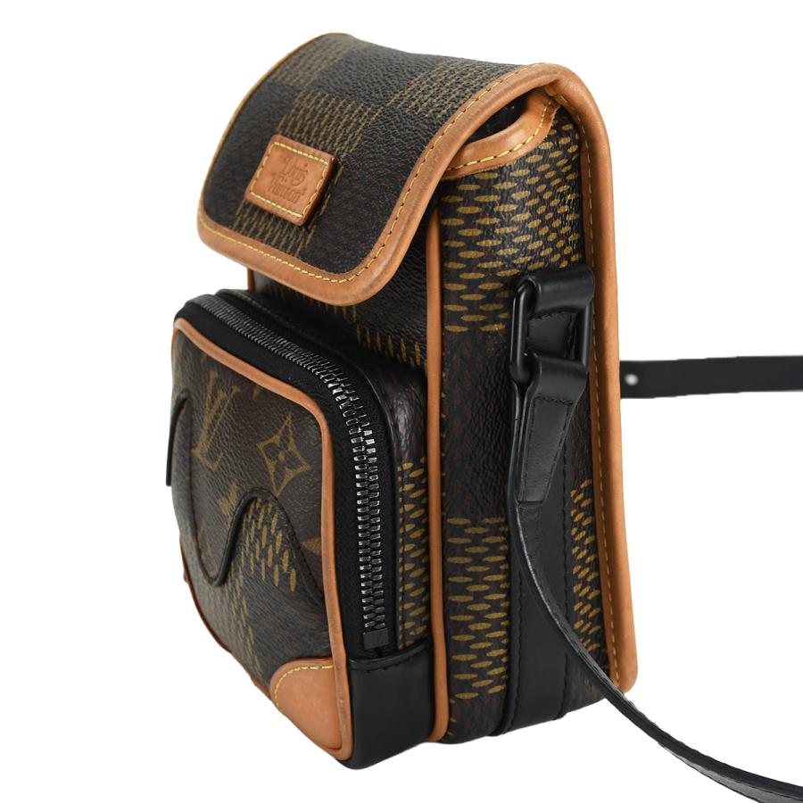 LOUIS VUITTON（ルイ・ヴィトン） アマゾン メッセンジャー ショルダー