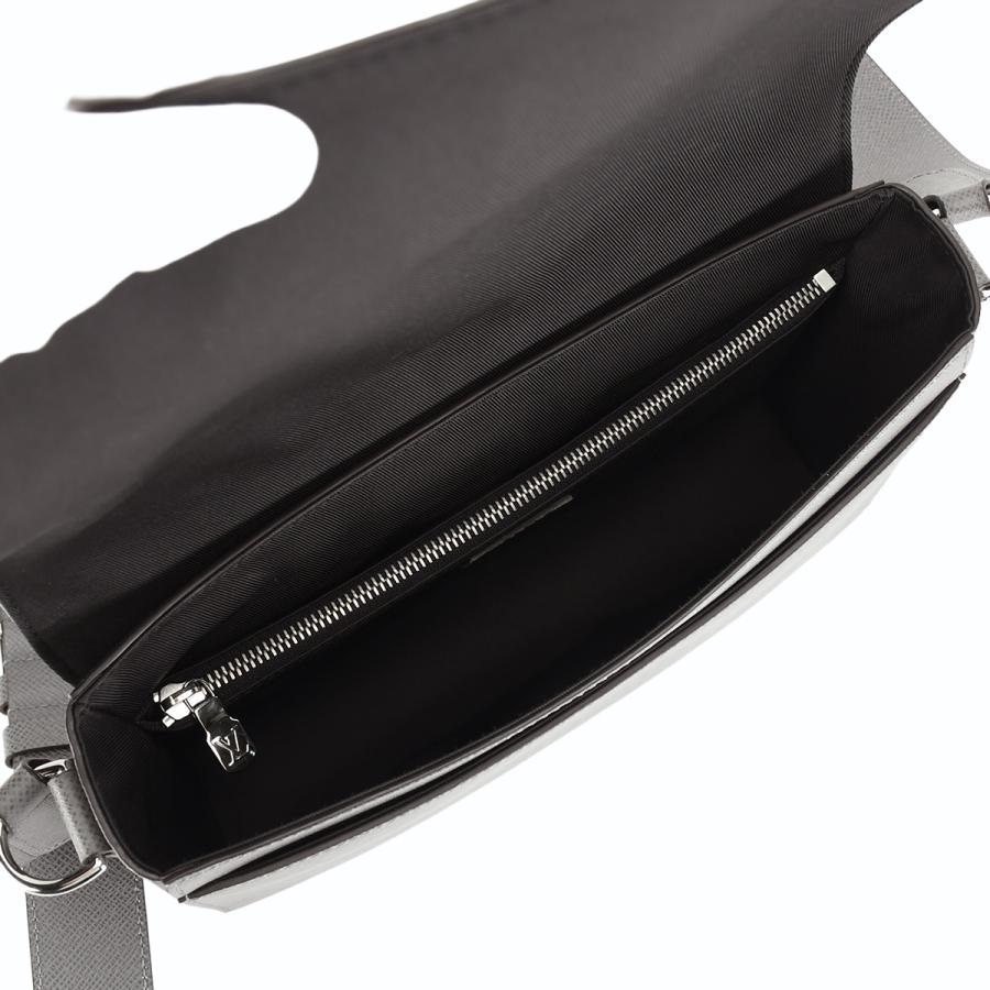 ルイヴィトン LOUIS VUITTON タイガ ニューフラップ メッセンジャー M30808 ショルダーバッグ クロスボディ 斜め掛け グリ グレー レザー | LOUIS VUITTON | 05