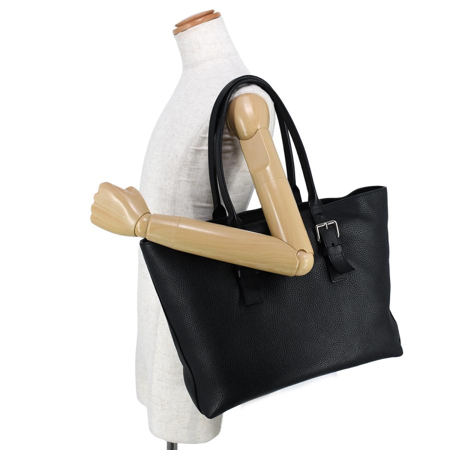 ルイヴィトン　トートバッグ　カバヴォワヤージュ　トリヨンレザー　ブラック　肩掛け ルイヴィトン/トートバッグ/カバヴォワヤージュNV/ノワール