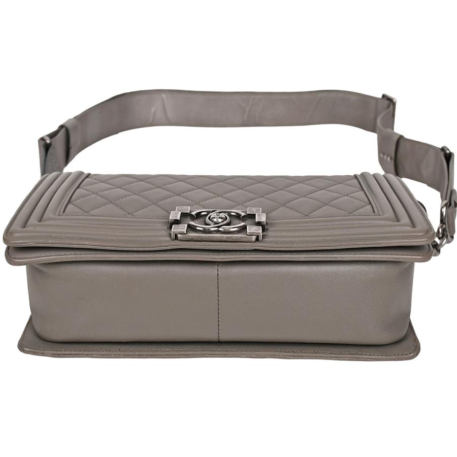 シャネル CHANEL ボーイシャネル 25 マトラッセ チェーン ショルダーバッグ レディース レザー グレー シルバー金具 A67086