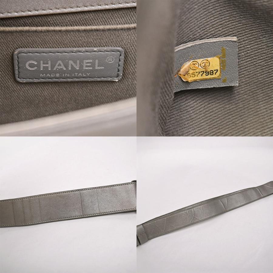 シャネル CHANEL ボーイシャネル 25 マトラッセ チェーン ショルダーバッグ レディース レザー グレー シルバー金具 A67086