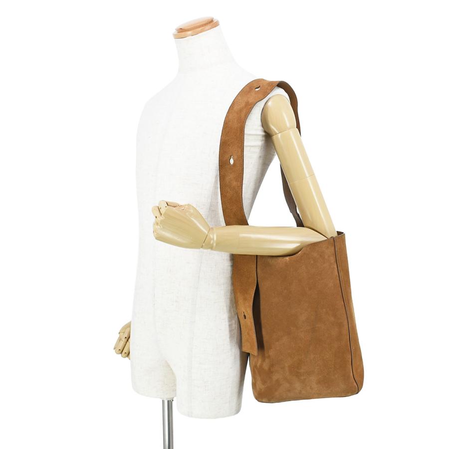 LOEWE（ロエベ） ぺブル バケットバッグ ラージ アナグラム ショルダー 