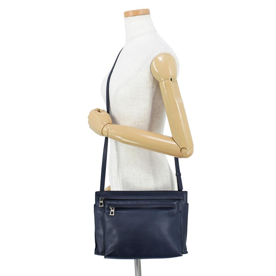 LOEWE（ロエベ） アナグラム ラージ ダブルポーチ ショルダーバッグ