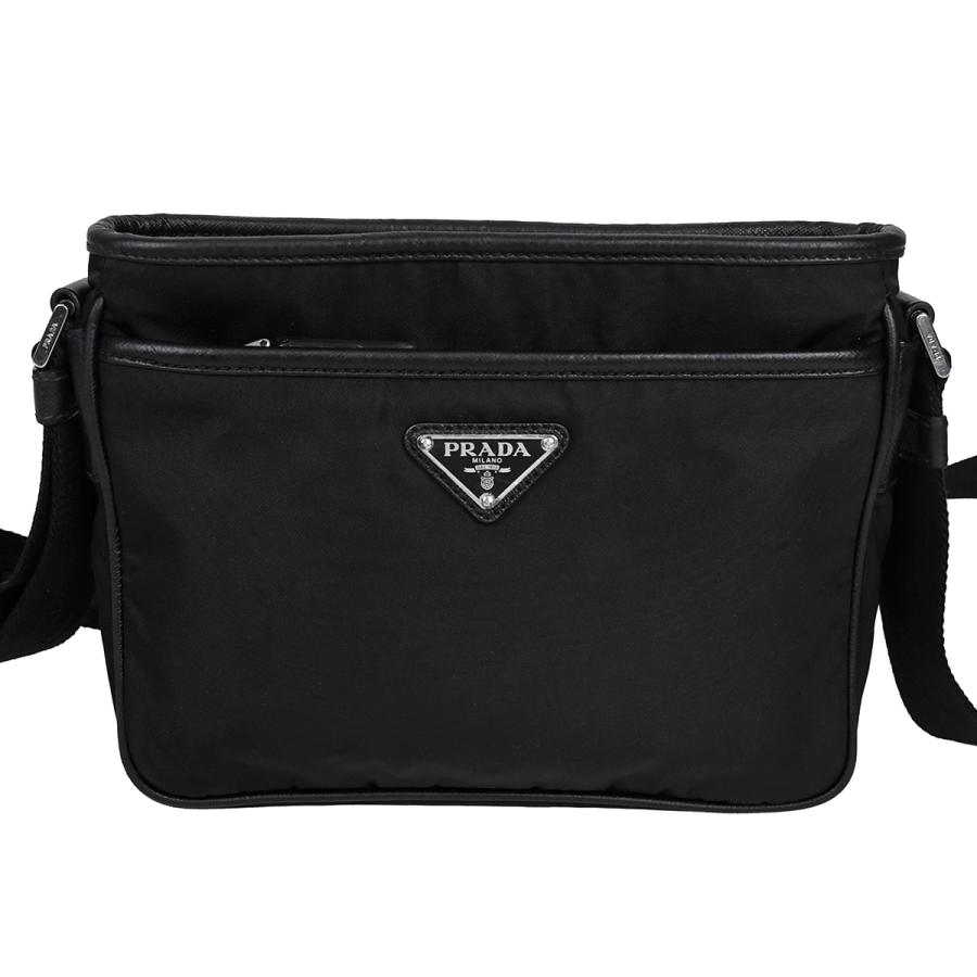 PRADA（プラダ） トライアングルロゴ ショルダーバッグ 斜め掛け