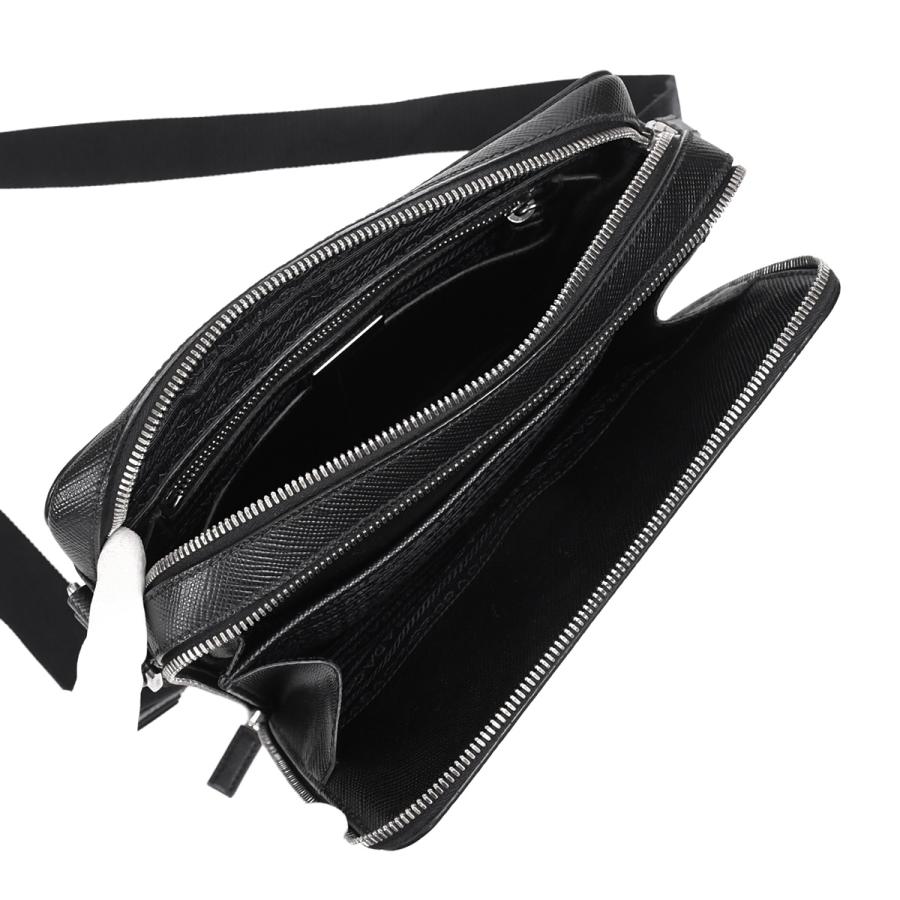 PRADA（プラダ） トライアングルロゴ ショルダーバッグ メッセンジャー
