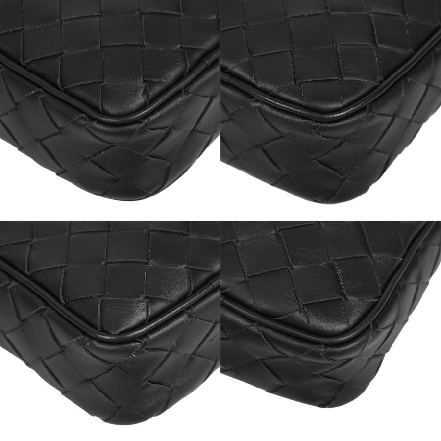 BOTTEGA VENETA（ボッテガ・ヴェネタ） イントレチャート ショルダー