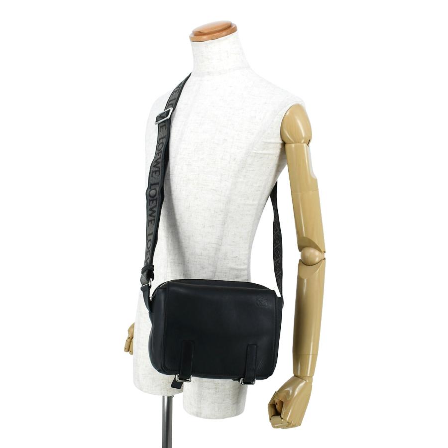 ロエベ LOEWE ミリタリー メッセンジャーバッグ XS ショルダーバッグ クロスボディ メンズ アナグラム ジャガード レザー ブラック 黒 B553A72X27の画像