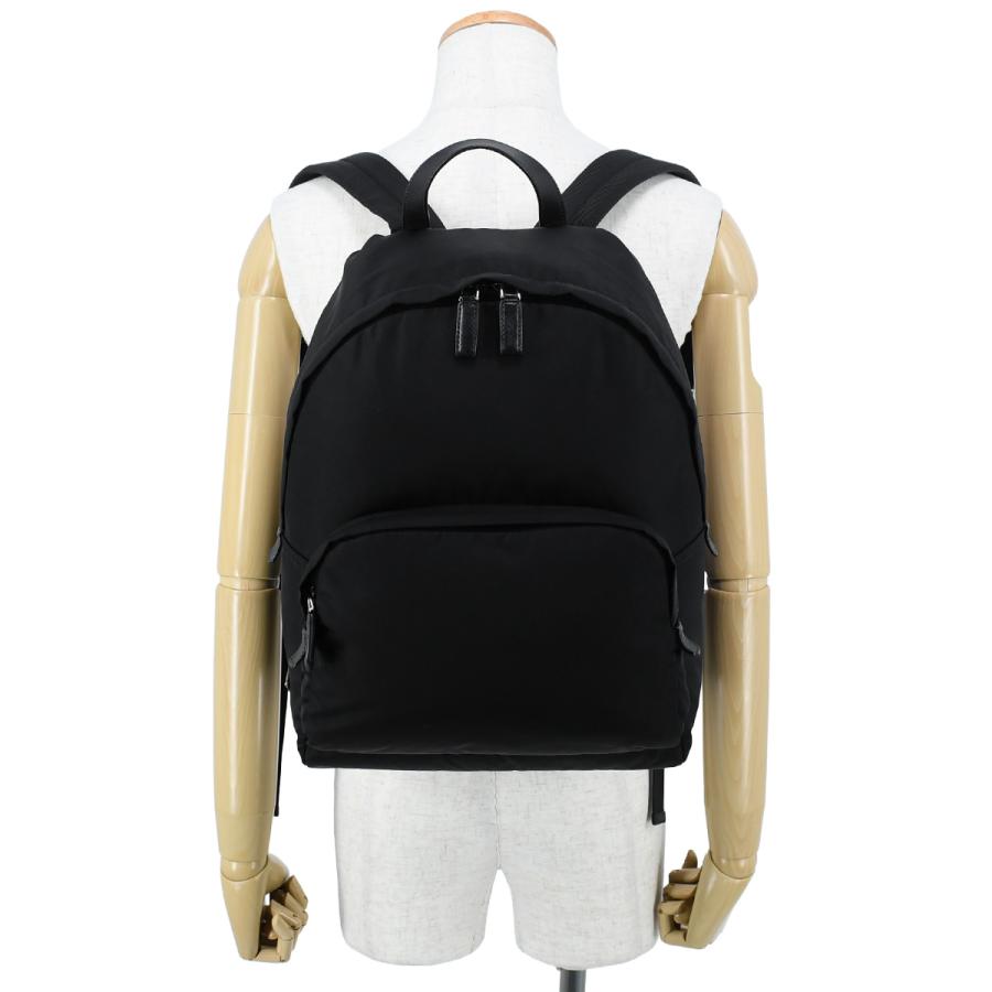 PRADA（プラダ） トライアングルロゴ バックパック リュック