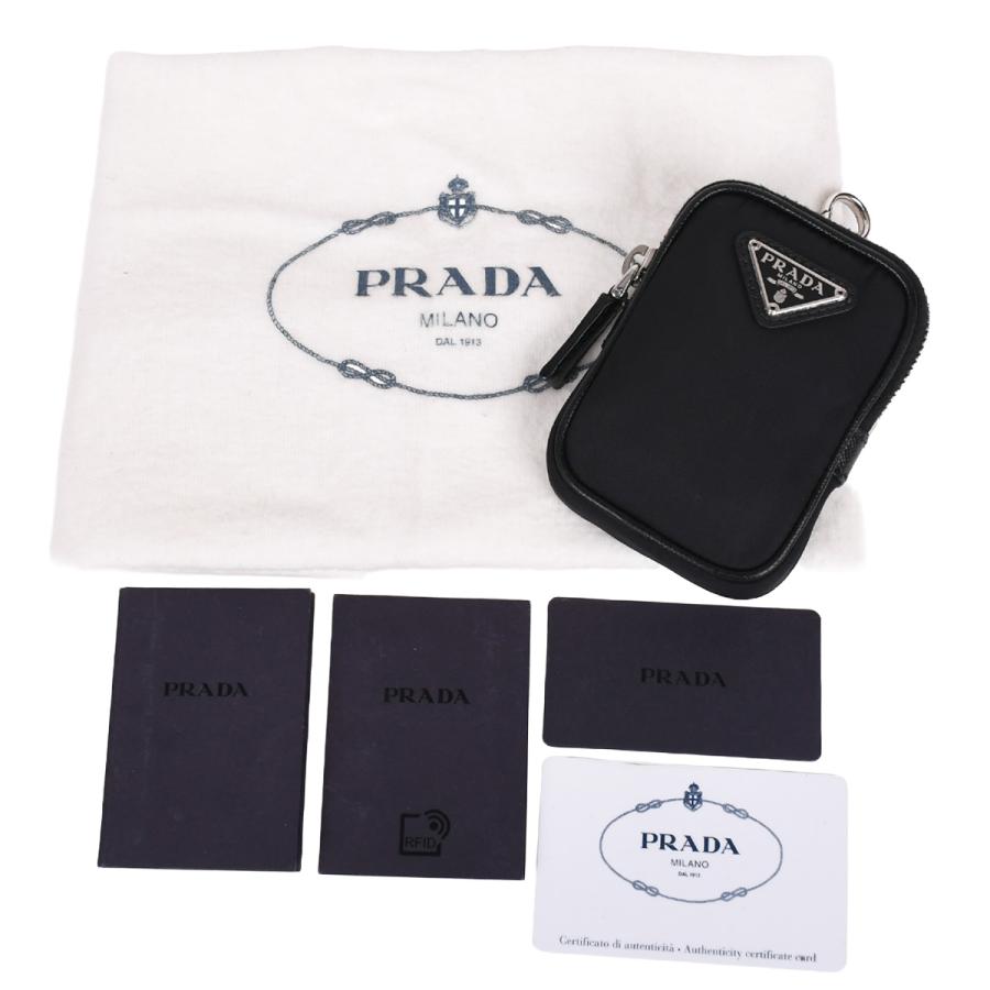 PRADA（プラダ） PRADA Re-Nylon トライアングルロゴ ショルダーバッグ