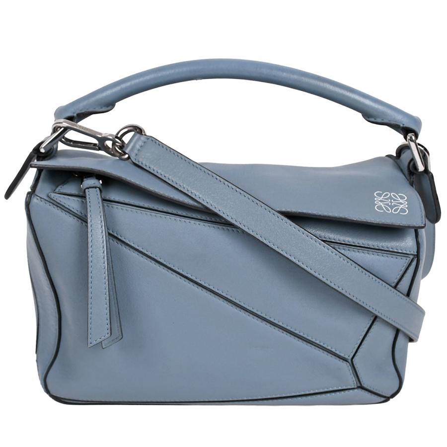 LOEWE ロエベ アナグラム ショルダーバッグ 斜め掛けバッグ ホワイト