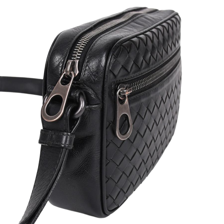 ボッテガヴェネタ イントレチャート ショルダーバッグ サコッシュ ブラック 黒 BOTTEGA VENETA（ボッテガ・ヴェネタ） イントレチャート ショルダー