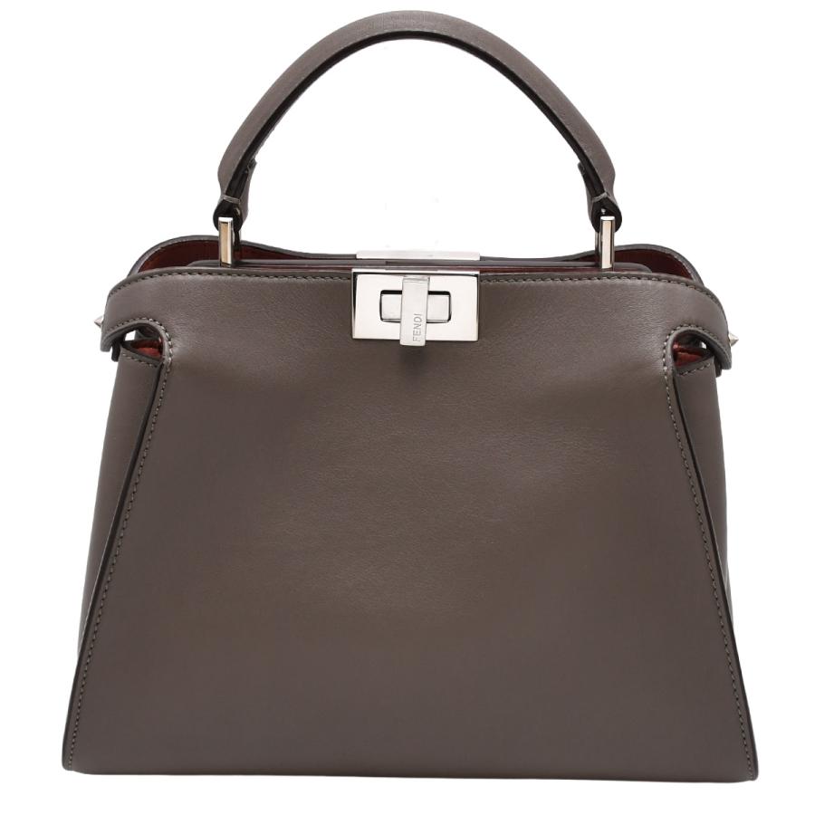 FENDI（フェンディ） ピーカブー アイコニック エッセンシャリー