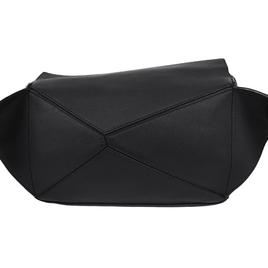 LOEWE（ロエベ） パズル バムバッグ スモール ボディバッグ ベルト