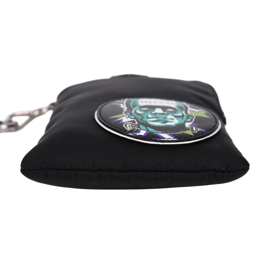 PRADA（プラダ） トライアングルロゴ ネックポーチ フォンケース  