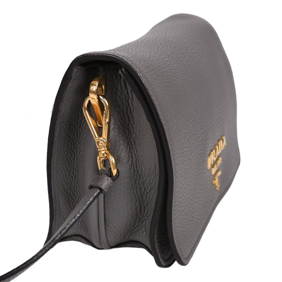 PRADA（プラダ） ロゴ ショルダーバッグ クロスボディ 斜め掛け ヴィッ
