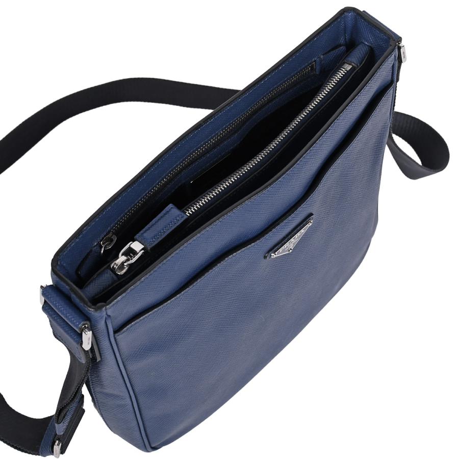 PRADA（プラダ） トライアングルロゴ サフィアーノ ショルダーバッグ