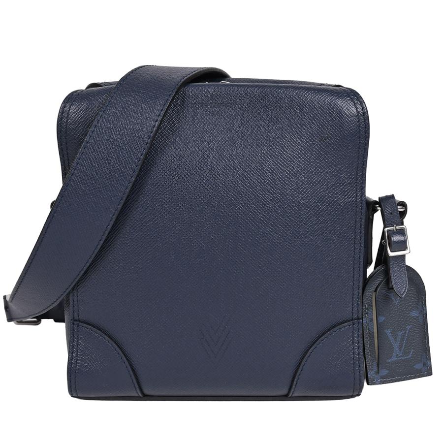 LOUIS VUITTON（ルイ・ヴィトン） タイガ ニコライ メッセンジャー PM 