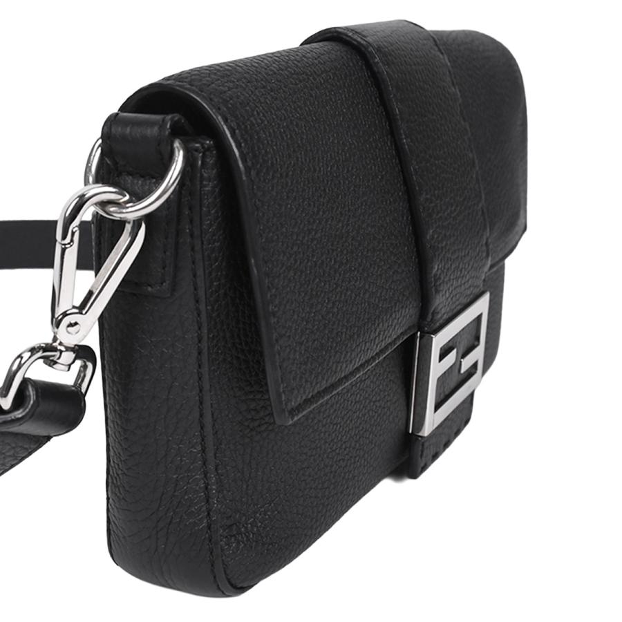 FENDI（フェンディ） セレリア マンマバケッド ショルダーバッグ