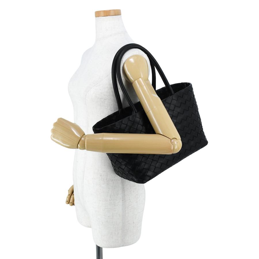 BOTTEGA VENETA（ボッテガ・ヴェネタ） イントレチャート トートバッグ