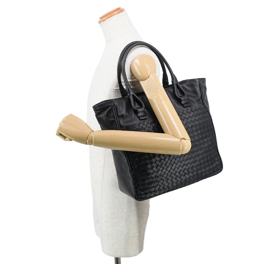 BOTTEGA VENETA（ボッテガ・ヴェネタ） イントレチャート トートバッグ