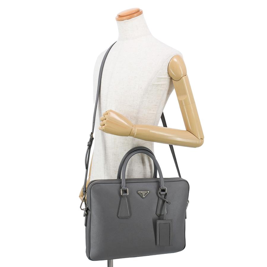 PRADA（プラダ） トライアングルロゴ 2way ビジネスバッグ ブリーフ