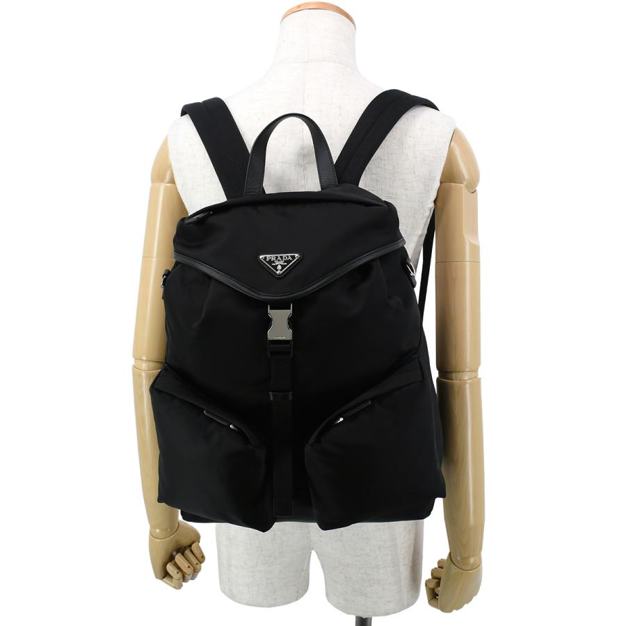 PRADA（プラダ） トライアングルロゴ Re-Nylon×レザー バックパック
