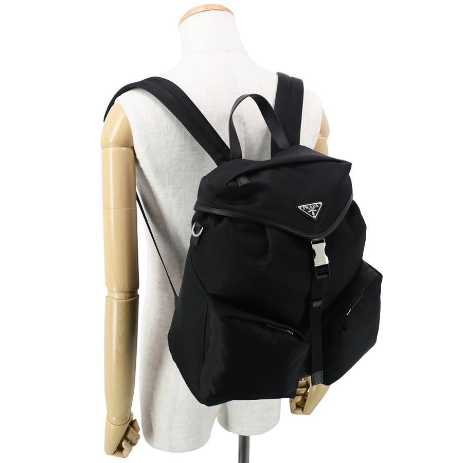 PRADA（プラダ） トライアングルロゴ Re-Nylon×レザー バックパック