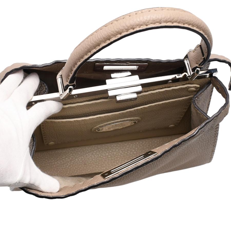 FENDI（フェンディ） セレリア ピーカブー アイシーユー ミディアム