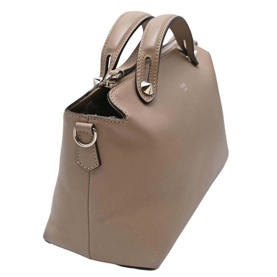 未使用　スカーフ付き　FENDI バイザウェイ　ハンドバック　ミディアム FENDI（フェンディ） バイザウェイ ミディアム 2way ハンドバッグ
