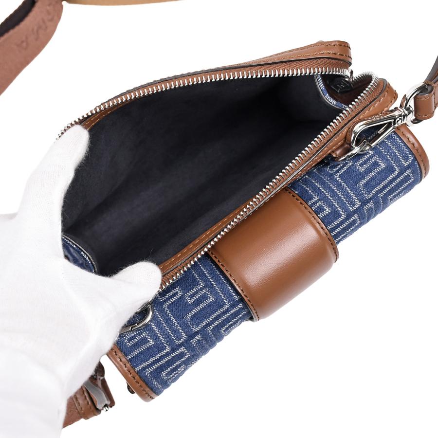 FENDI（フェンディ） ダブル バゲット ショルダーバッグ クロスボディ