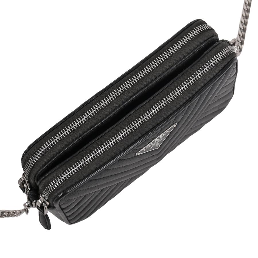 PRADA（プラダ） トライアングルロゴ チェーンウォレット チェーン
