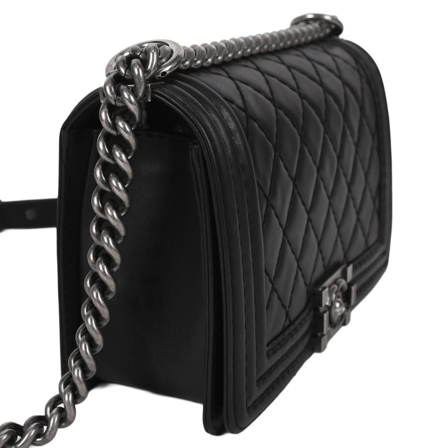 CHANEL（シャネル） マトラッセ ボーイシャネル 25 チェーン