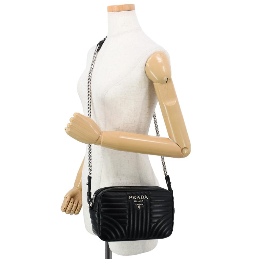 PRADA（プラダ） ダイアグラム チェーン ショルダーバッグ クロス