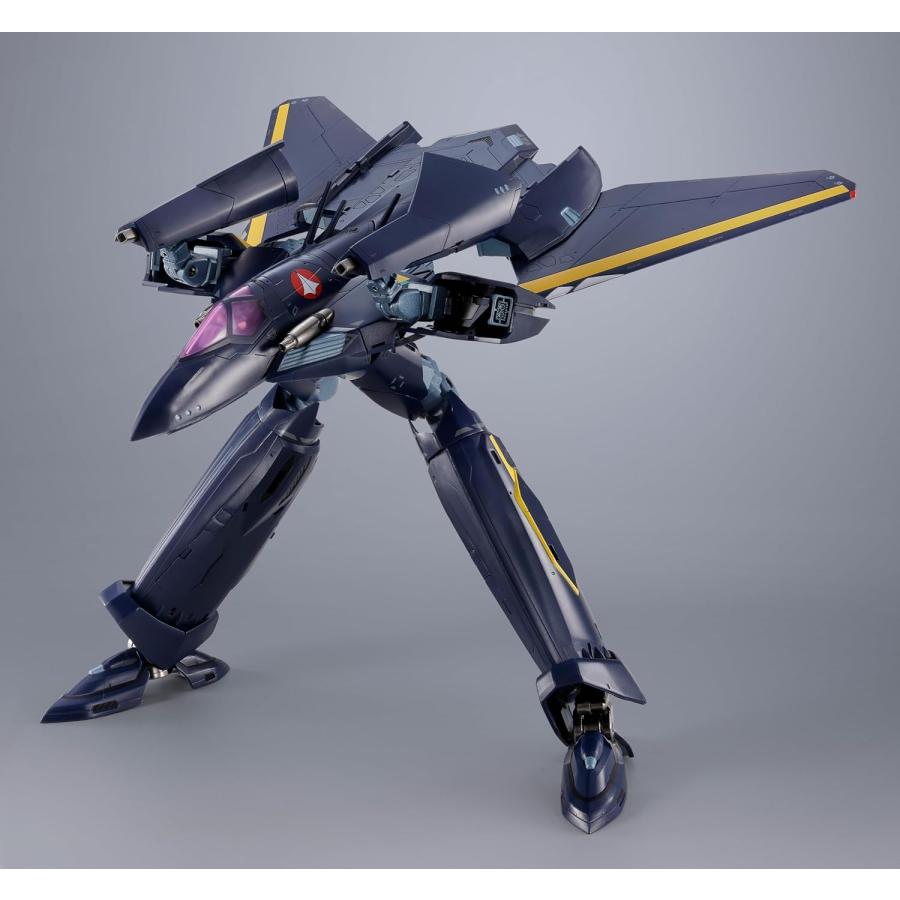 DX超合金 マクロス7 VF-17S ナイトメアステルスバルキリー(ガムリン