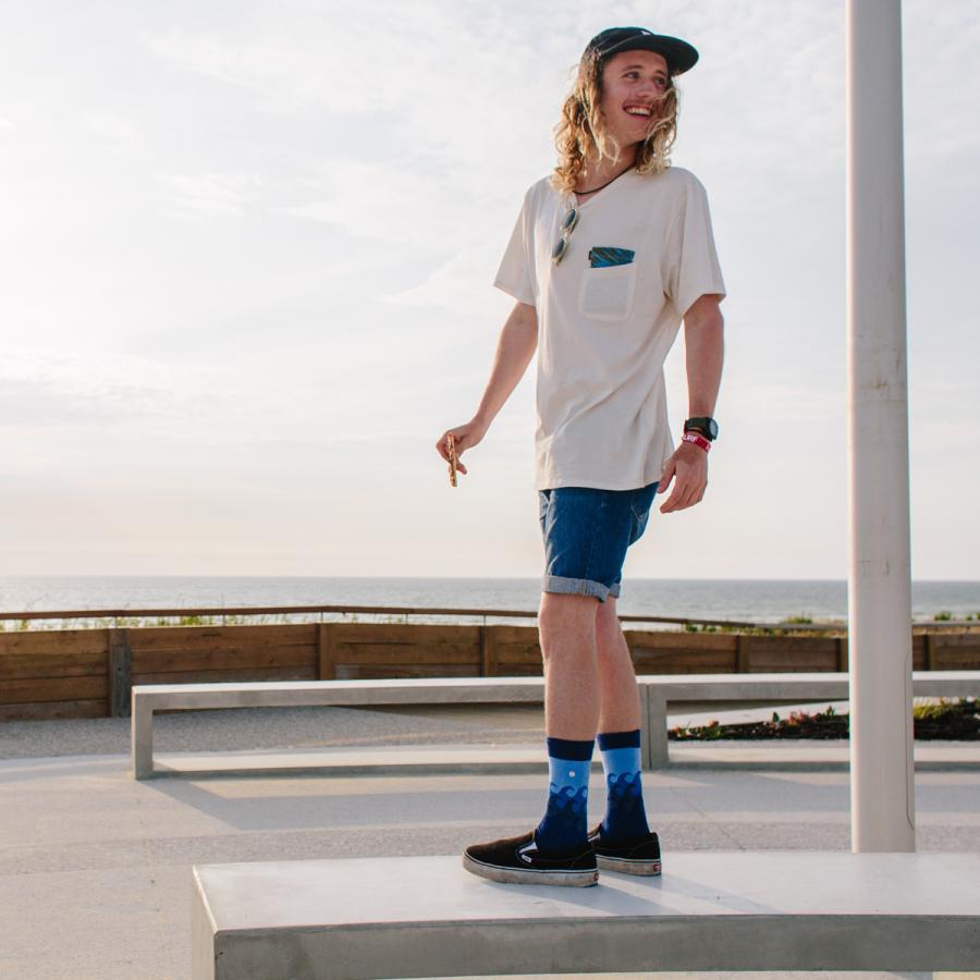 アルフレッドゴンザレス 靴下 メンズ レディース ブランド おしゃれ ソックス クルーソックス 波 長め 長い かわいい サーフ スケート 青 Afg Ag Sk 05 Suns Calif 通販 Yahoo ショッピング