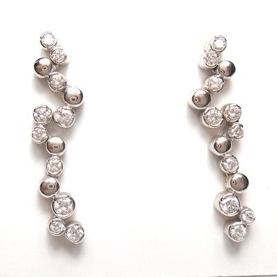K18WG 18金 ホワイトゴールド ピアス ダイヤモンド アクセサリー 送料