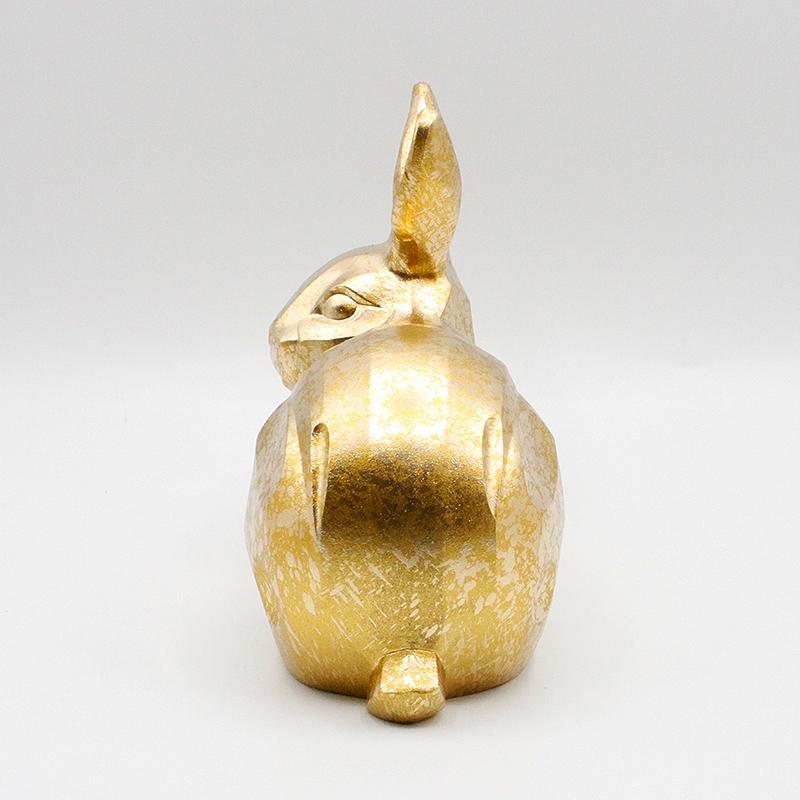 開運 うさぎの置物 干支の置物 卯 うさぎ 金俵 赤い敷物 付 人参の
