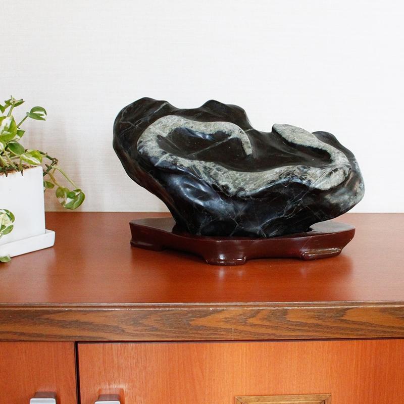 蛇石 約25cm 縁起物 蛇石 約25cm 縁起物 楽天市場】白蛇石 (日本産) A＜ 縁起物 開運