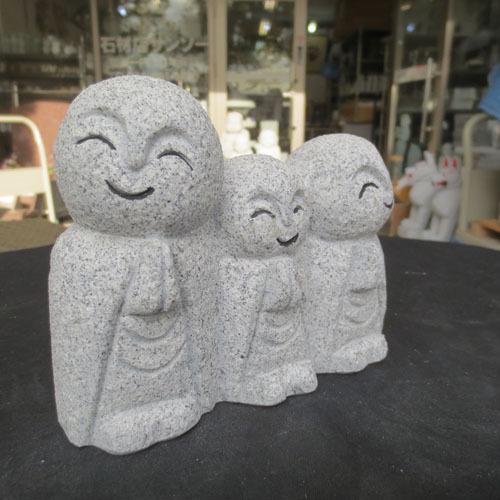 3人家族 三人 おじぞうさん お地蔵さん かわいい 親子 癒しのお