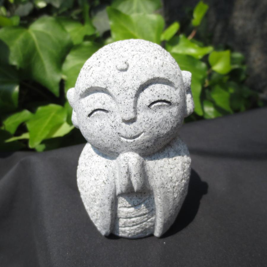 おじぞうさん おじぞうさま かわいい 癒しのお地蔵さん 置物 地蔵菩薩 仏像 彫刻品 みかげ石 Gz43 送料無料 Gz 043 石材店サンソー 通販 Yahoo ショッピング