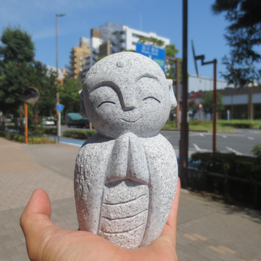 おじぞうさん おじぞうさま かわいい 癒しのお地蔵さん 置物 地蔵菩薩 仏像 彫刻品 みかげ石 GZ43-15-B 送料無料！の画像