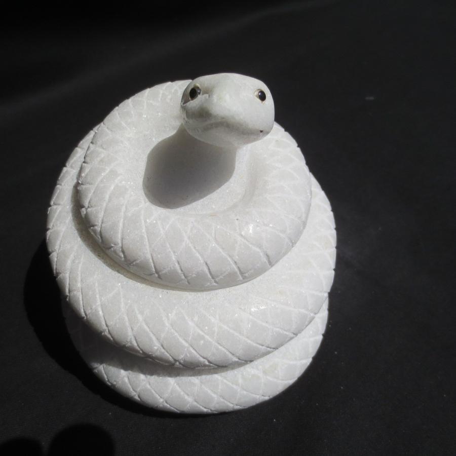 Snake へび ヘビ 白蛇 白へび  蛇 巳年 干支 十二支 White snake   天然大理石 11cm×12cm×12cm   1.9kg｜sunsoh｜13