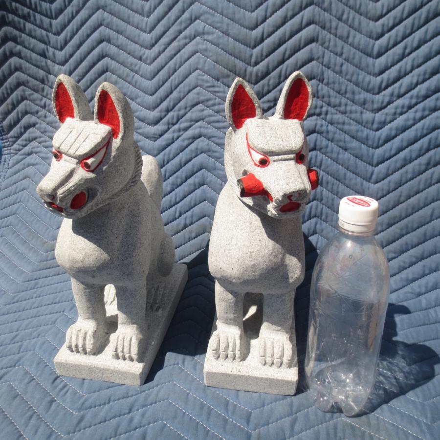 お稲荷さん 一対 狐の置物 御影石？ 稲荷さん きつね キツネ 狐 一対 10寸 お稲荷 お狐様 置物 みかげ石