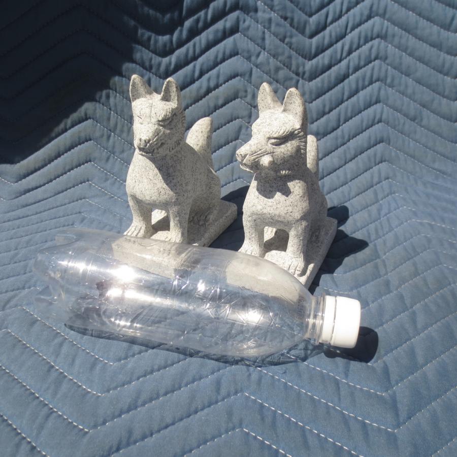 お稲荷さん 一対 狐の置物 御影石？ 稲荷さん きつね キツネ 狐 一対 10寸 お稲荷 お狐様 置物