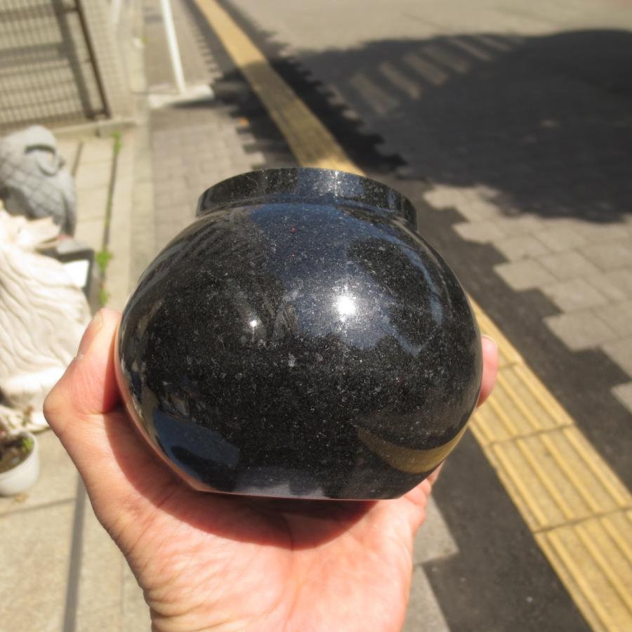 墓 湯呑み 水鉢 茶碗 コップ(みずばち)黒御影石だから倒れない 墓 湯呑み 水鉢 茶碗 コップ(みずばち)黒御影石だから倒れない